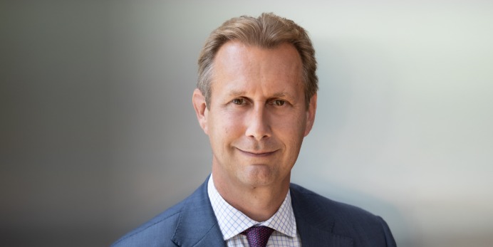 « Le 60/40 n’est pas parfait, mais il reste redoutablement efficace », Interview de Cyrille Urfer pour Sphère